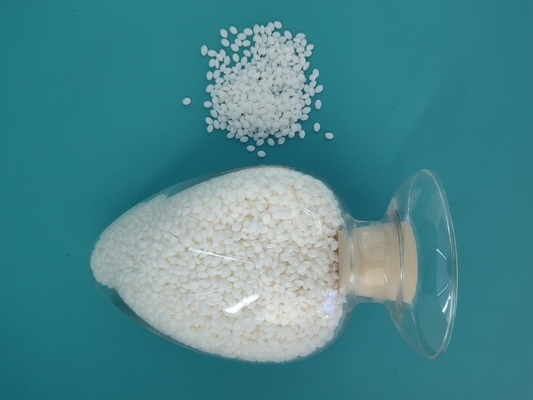 PBAT Resin Granule 100% Biodegradable film material Biodegradable botol plastik dan selang bahan baku